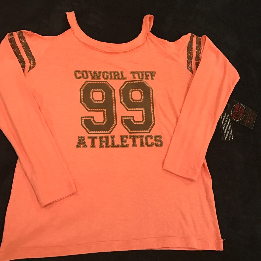 NWT Large Cowgirl Tough cold shoulder top.